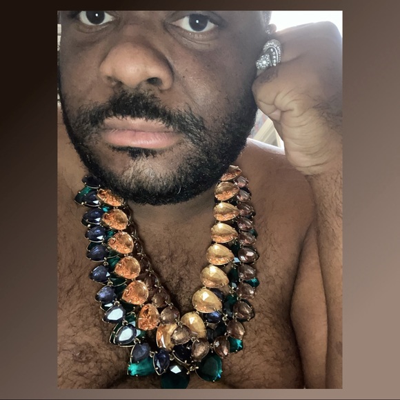 Meet your Posher, Charles - Picture 2 of 9